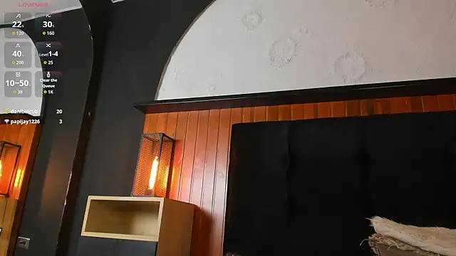 Nicki_Ripperton webcam