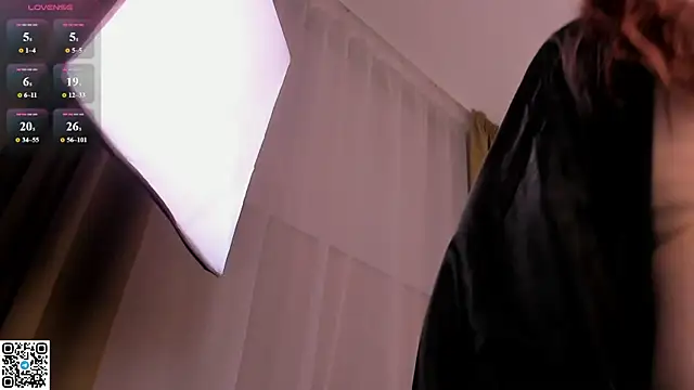iris_barnes webcam
