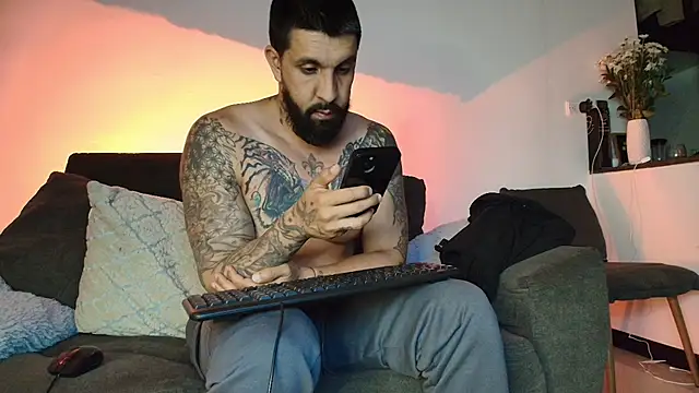Alyssa_and_DAngelo webcam