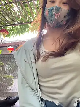 kiss_loo webcam
