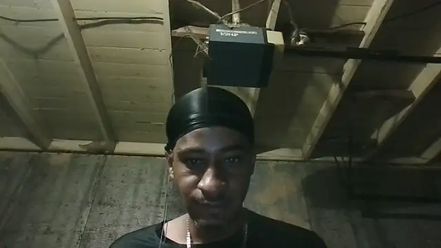 Leo99842 webcam