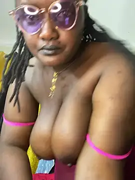 Bustyy_Bitch webcam
