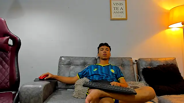 Mrbravo_25 webcam