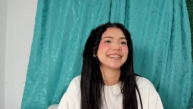Nathy_Paez webcam