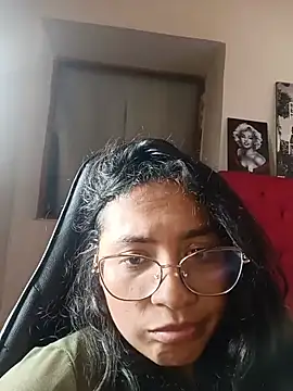 _Amber_Queen webcam