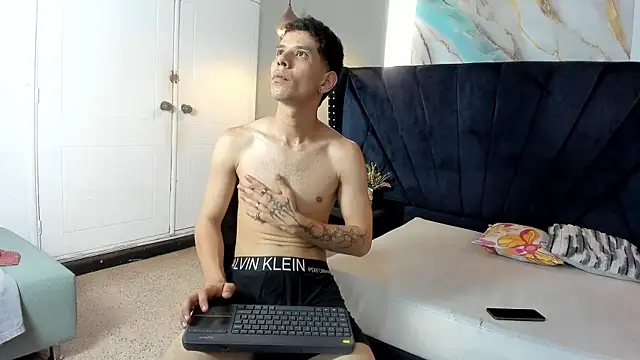 KaynSantos webcam