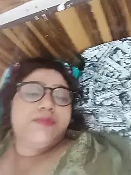 wildsimmi27's live room