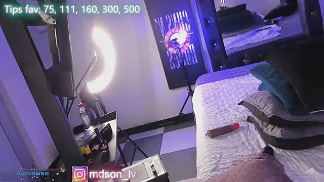 MADISSONLOVE_ webcam