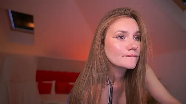 FoxyyKate webcam