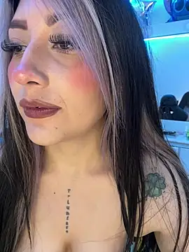 Luna_SofiaXX webcam