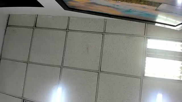 Salmaportman69 webcam