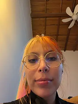 YunoRose_ webcam
