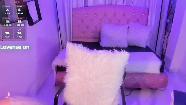 Jolie_price webcam