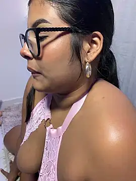 AnaBrowmn webcam