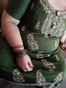 Simran_008 webcam