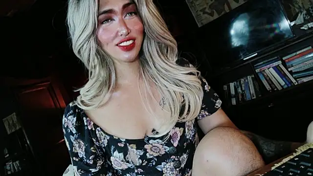 prettybushy webcam