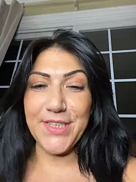 LittleMissEeve webcam