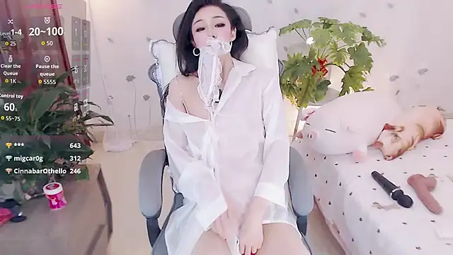 yaoyao-baby520 live cam on StripChat