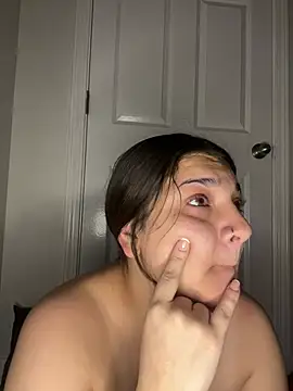 treasurebabii webcam