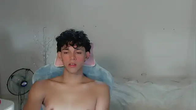 funny_dick_ (M twink) - MASTURBATE WITH ME 20 MINUTES