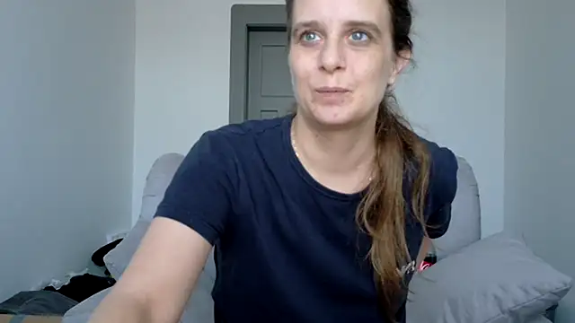 Chantalee webcam