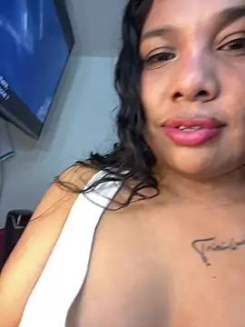 Rashell1_Queen webcam