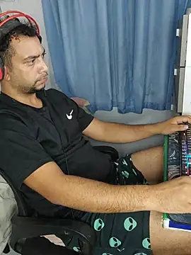 lzinrj live cam on StripChat