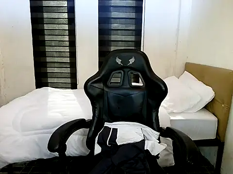 Spicy_RowyCam webcam
