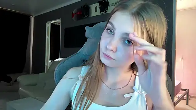 Babysmall_girl live sex cam