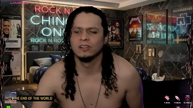 chino_roz webcam