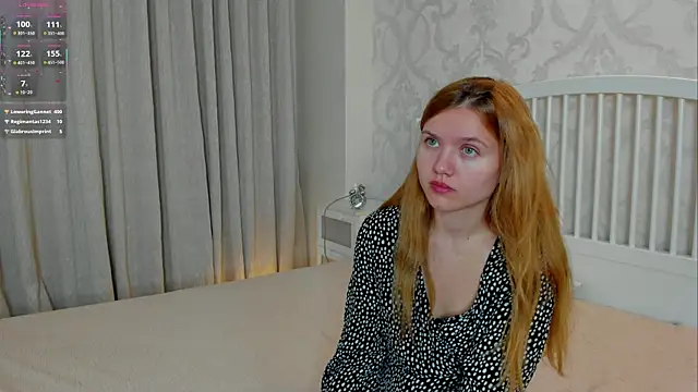 Eva__Lewis live cam on StripChat