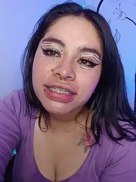 Magic_Alicee_ live cam on StripChat