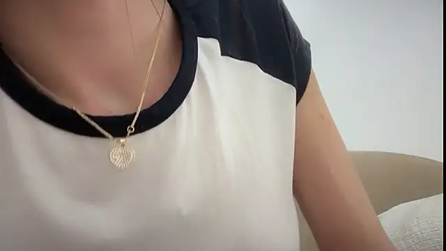 bajejek01 live cam on StripChat
