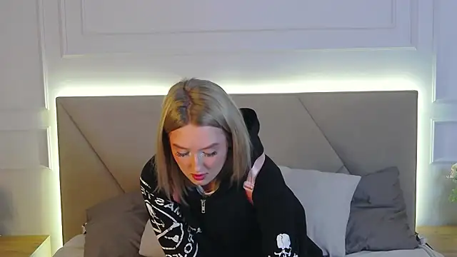 MarianeSun webcam
