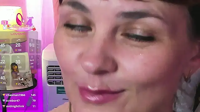 annasimonsj webcam
