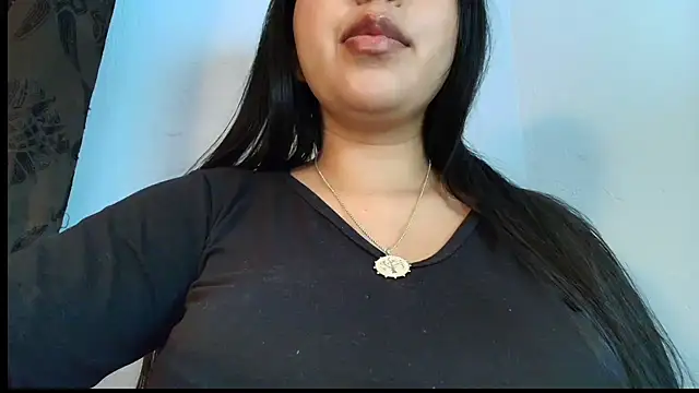CarolineBrunx webcam
