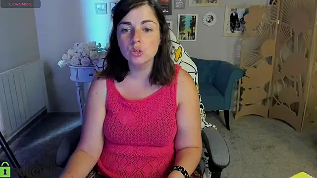 MartaEdams webcam