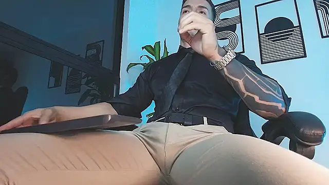 ALPHA_DOMINUS_ webcam