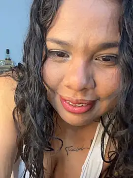 Rashell1_Queen webcam