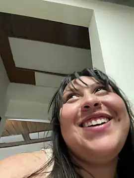 Larissa_Antonella webcam