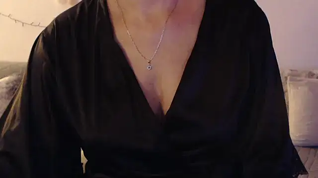 YourfantasyGiuly webcam