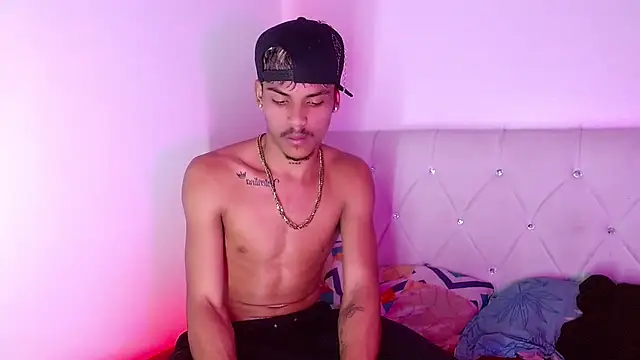 Angel_foxc13 webcam