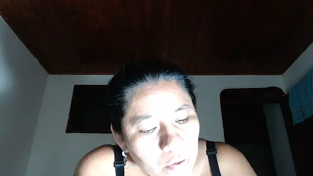 adrixxx38 webcam