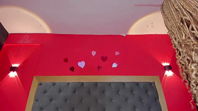 YayaHilton webcam