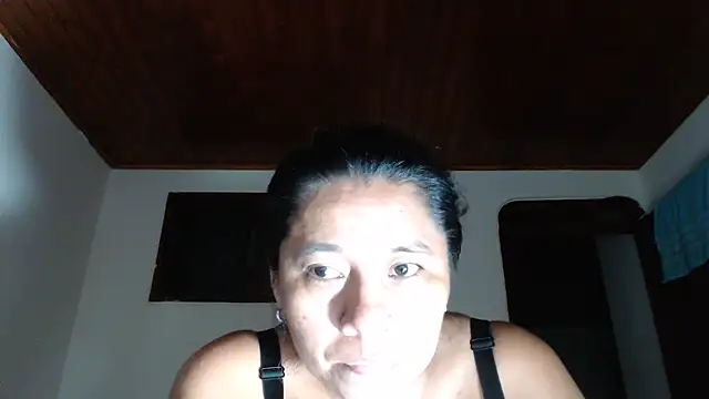 adrixxx38 webcam
