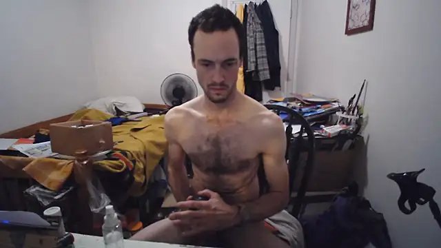 JohnnyMoves webcam