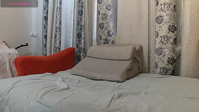 MissValday webcam