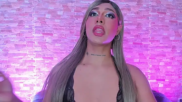 Dreams_Chloe webcam