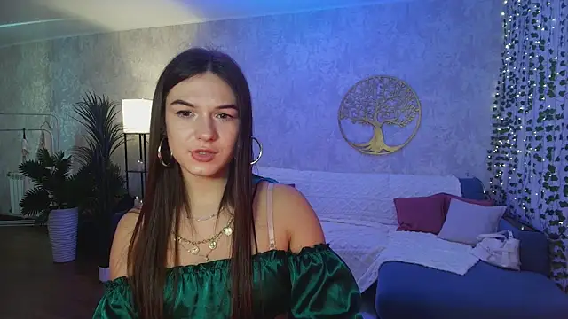 luna_lust_212 live cam on StripChat