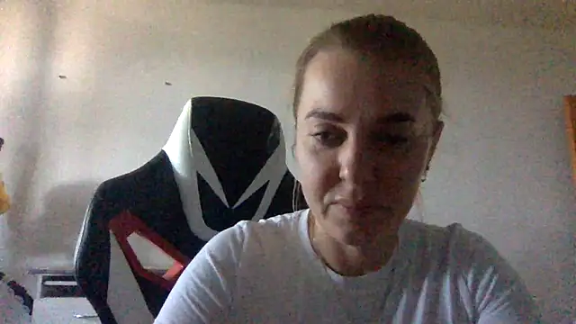 vanilaecho457 webcam